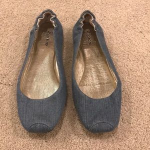 Ladies Flat Denim Shoes